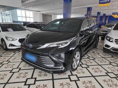 Toyota Sienna 2.5L Hybrid Premium Edition - ფოტო 1
