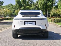 Avatr 11 2022 Extended Range Dual Motor Luxury 5-Seater - ფოტო 17