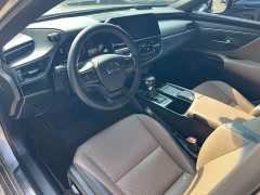 Lexus ES 2021 200 Premium Edition - ფოტო 11