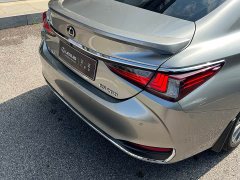 Lexus ES 2021 200 Premium Edition - ფოტო 8