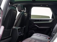 Porsche 2024 Cayenne 3.0T - ფოტო 9