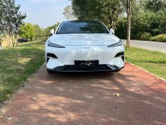 Geely Galaxy E8 665km Rear-Drive Starship Long-Range Edition - ფოტო 2