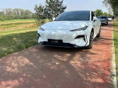 Geely Galaxy E8 665km Rear-Drive Starship Long-Range Edition - ფოტო 3
