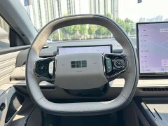 Geely Galaxy Xingyao 8 130km EM-i Premium Edition - ფოტო 7