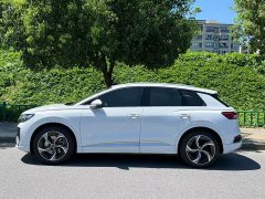Audi Q4 e-tron 2024 40 e-tron Starlight Night Edition - ფოტო 3