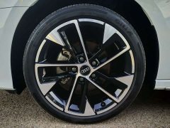 Audi A3 A3L Limousine 35TFSI Prestige - ფოტო 19