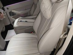 AITO M8 Extended Range Ultra 53.4kWh 6-Seater with 192-Channel LiDAR - ფოტო 18
