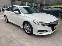 Honda Accord 2018 260TURBO Elite National V - ფოტო 3