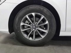 BYD Qin PLUS 2024 Glory Edition DM-i 55KM Leading - ფოტო 17