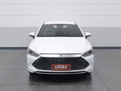 BYD Qin PLUS 2024 Glory Edition DM-i 55KM Leading - ფოტო 3