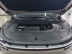 IM Motors Zhiji LS8 66 Ultra Tech Flagship 5-Seater - ფოტო 6