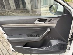 Volkswagen Lavida 1.5L Automatic Comfort - ფოტო 13