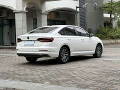 Volkswagen Lavida 1.5L Automatic Comfort - ფოტო 9