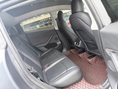 Tesla Model Y Long Range All-Wheel Drive - ფოტო 11