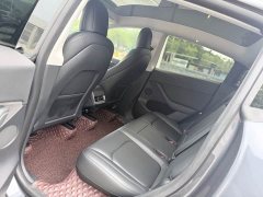 Tesla Model Y Long Range All-Wheel Drive - ფოტო 8