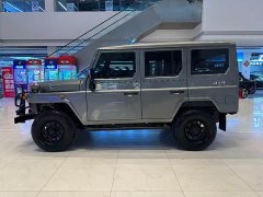 Beijing 212 2.4T - ფოტო 7