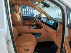 Voyah Dream PHEV Extended Range Luxury Edition - ფოტო 10