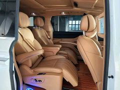 Voyah Dream PHEV Extended Range Luxury Edition - ფოტო 11