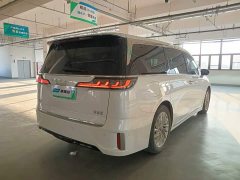 Voyah Dream PHEV Extended Range Luxury Edition - ფოტო 6