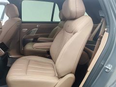 Nio Lerado L90 Max Six-Seater - ფოტო 13
