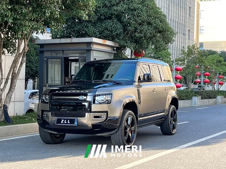 Land Rover Defender 110 P400 X