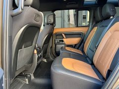Land Rover Defender 110 P400 X - ფოტო 6