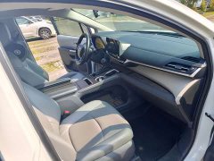 Toyota Gravia 2.5L Hybrid Comfort Edition - ფოტო 11