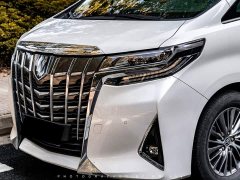 Toyota Alphard Hybrid 2.5L Luxury - ფოტო 2