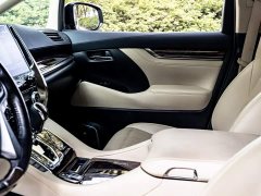 Toyota Alphard Hybrid 2.5L Luxury - ფოტო 8