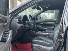 Toyota Crown Venza 2022 2.0T AWD Dynamic Edition - ფოტო 6