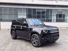 Land Rover Defender 110 3.0T P400 X-Dynamic HSE - ფოტო 3