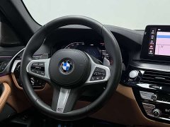 BMW 5 Series (Imported) Facelift 525i M Sport Package - ფოტო 17