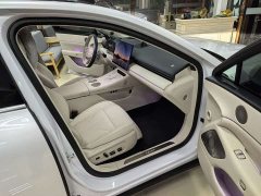 Voyah Lantu Zhaohui L 2026 Four-Wheel Drive Ultra - ფოტო 8