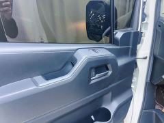 Toyota HIACE 3.5L Automatic 7-Seater - фото 16