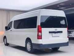 Toyota HIACE 3.5L Automatic 7-Seater - фото 17