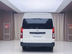 Toyota HIACE 3.5L Automatic 7-Seater - фото 19