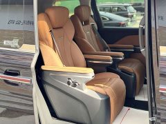 FAW Red Flag HQ9 PHEV 2.0T AWD Business Edition - ფოტო 8