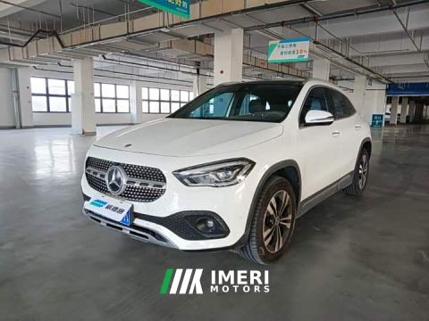 2023 Mercedes-Benz GLA 220