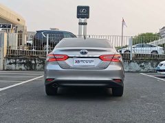 Toyota Camry 2021 Hybrid Luxury - ფოტო 18