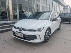 Volkswagen Golf Facelift 300TSI Pro - ფოტო 1