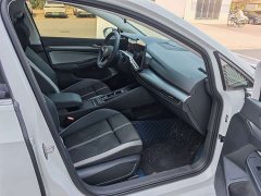 Volkswagen Golf Facelift 300TSI Pro - ფოტო 16