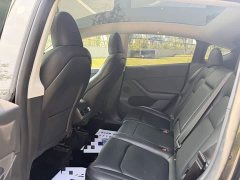 Tesla Model Y Rear-Wheel Drive - ფოტო 8