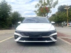 Hyundai Elantra 2023 1.5L CVT GLX Elite - ფოტო 2