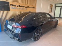 BMW 5 Series 530Li Premier M Sport Package - ფოტო 9