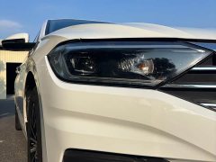 Volkswagen 200TSI DSGFashion Edition - ფოტო 4