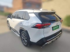 Toyota RAV4 2.0L CVT FWD Fashion Plus - ფოტო 4