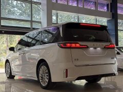 Voyah Lantu Dreamchaser 2022 Low Carbon Edition Family - ფოტო 9