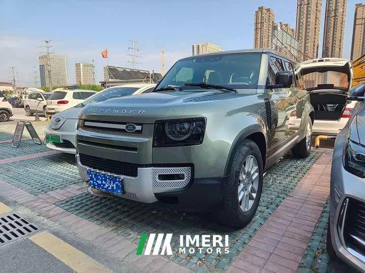 Land Rover Defender 110 P400 SE