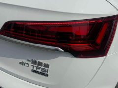 Audi Q5L 40T Luxury Dynamic - ფოტო 14