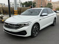 Volkswagen Sagitar 300TSI DSG Excellence Edition - ფოტო 1